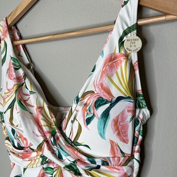 Artesands Nordstrom April Spritz White Delacroix Tankini Top Floral Size 8 NWT - Picture 2 of 5